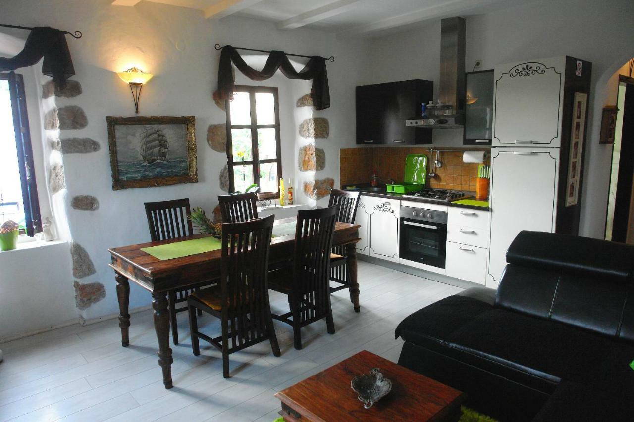 Apartment La-Vi Stara Baška Exteriör bild